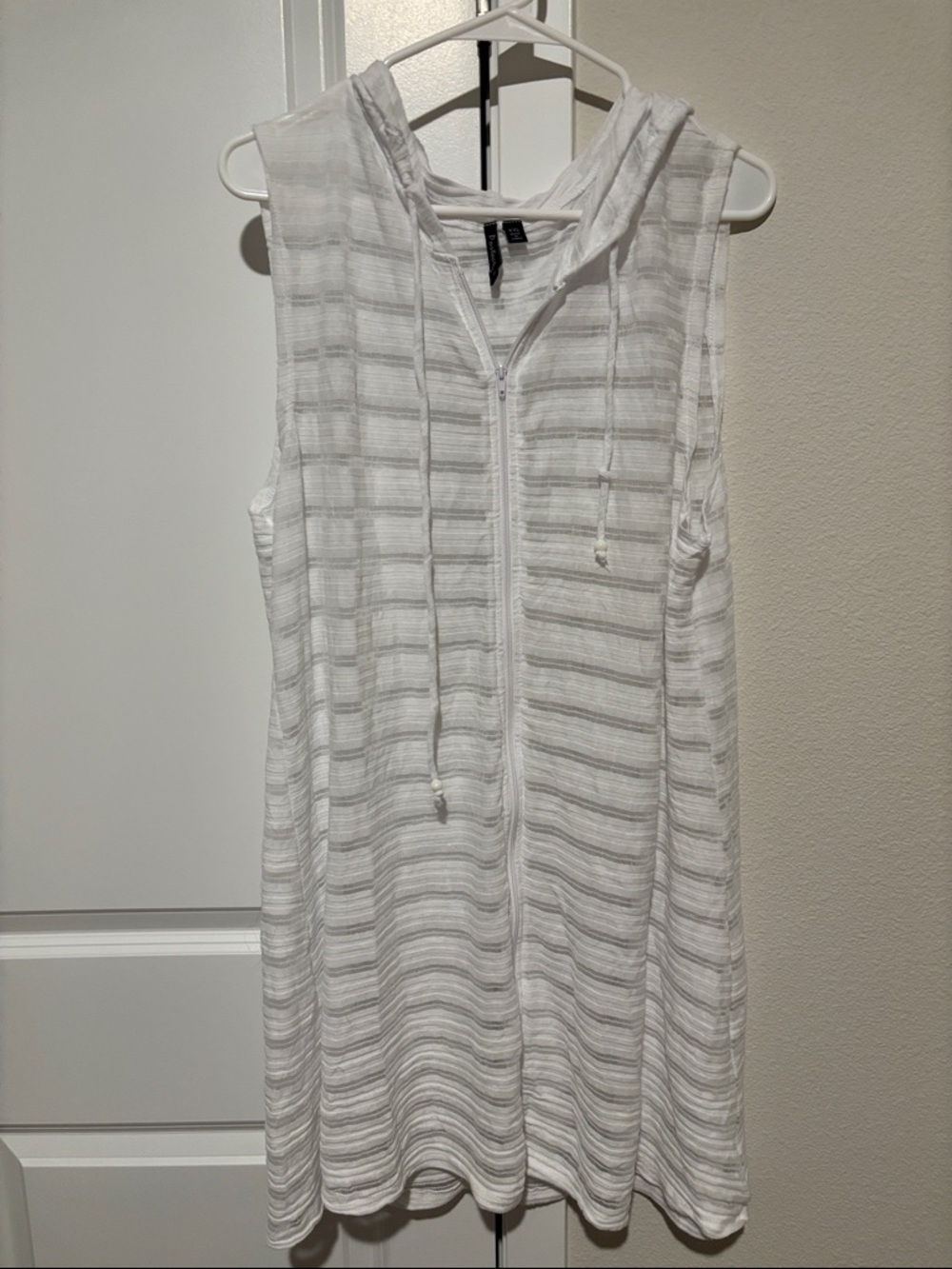 White Hooded Sleeveless Swim Coverup